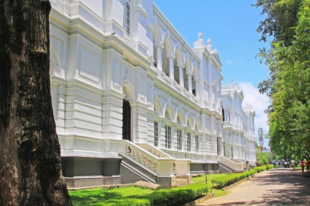 Sai Sea City Hotel Colombo Eksteriør bilde