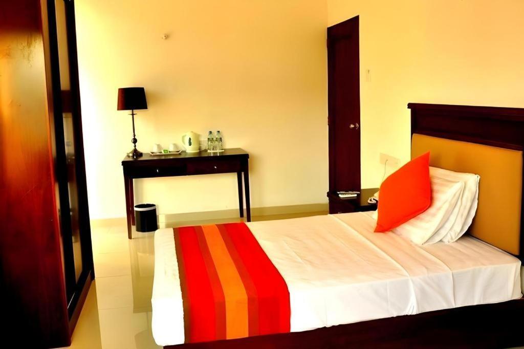 Sai Sea City Hotel Colombo Eksteriør bilde